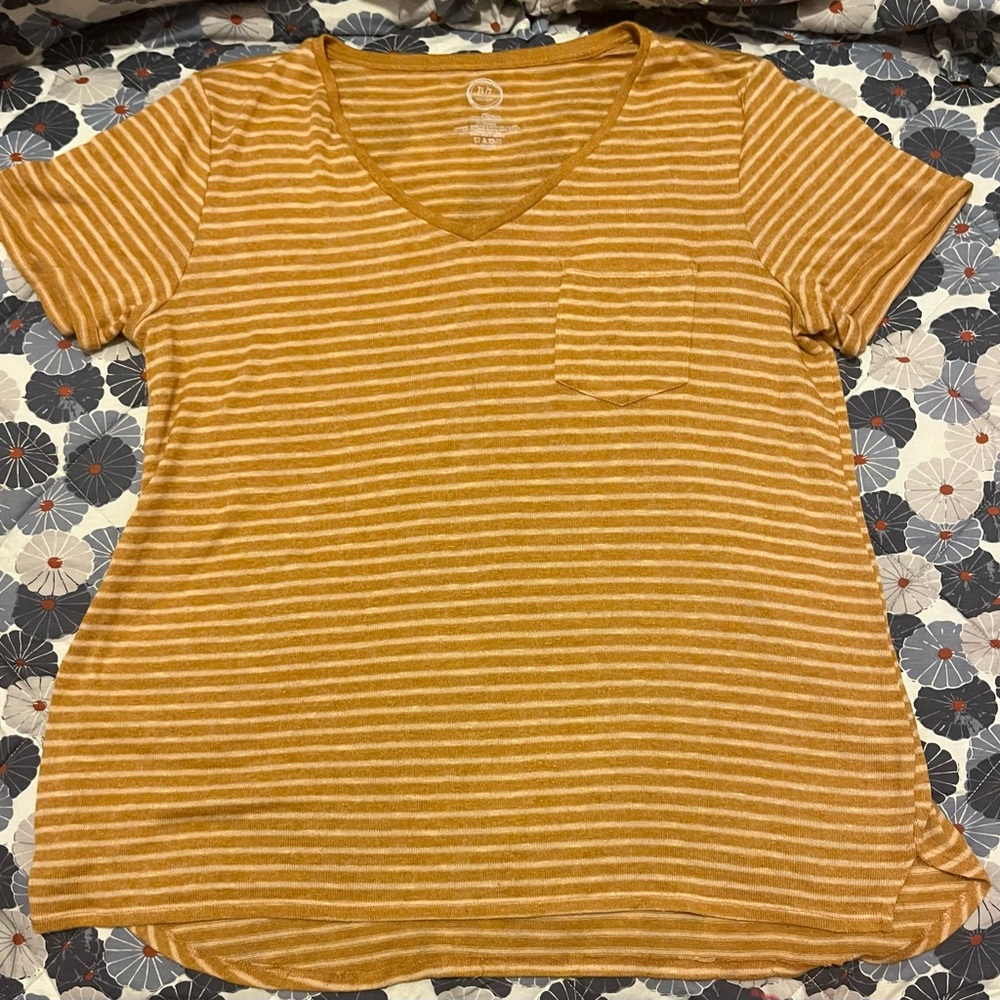 Maurices 24/7 Women’s Size XXL Striped V-Neck Pocket Tee